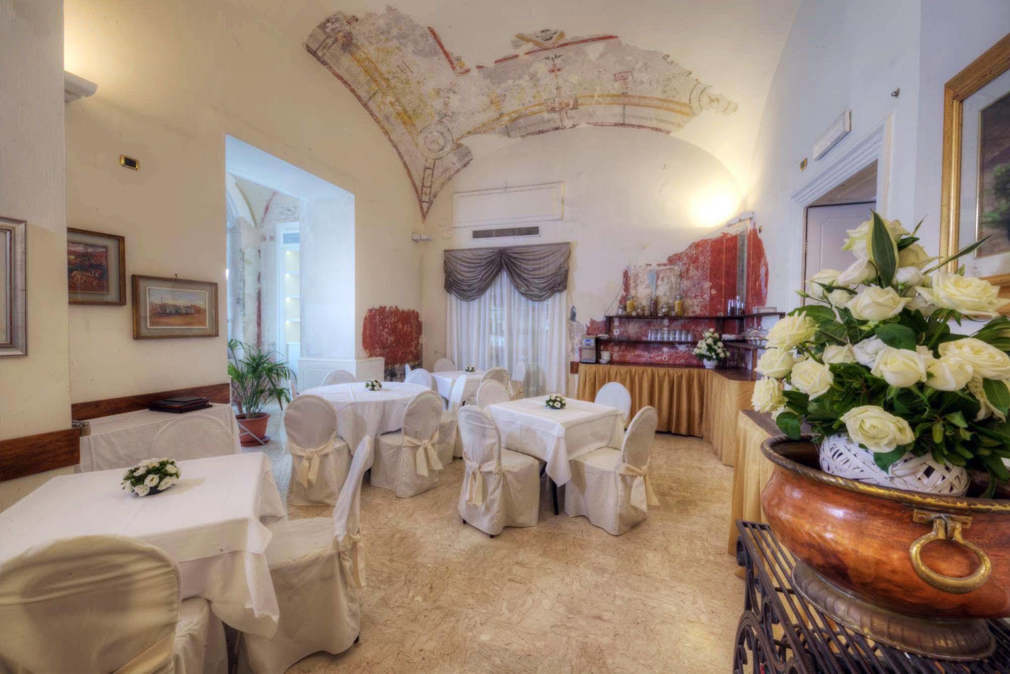 Hotel Vittoria Pompeja Zewnętrze zdjęcie